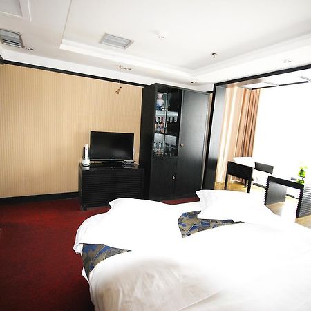 Xinjiang Yema International Clubhouse Hotel Ürümcsi Kültér fotó