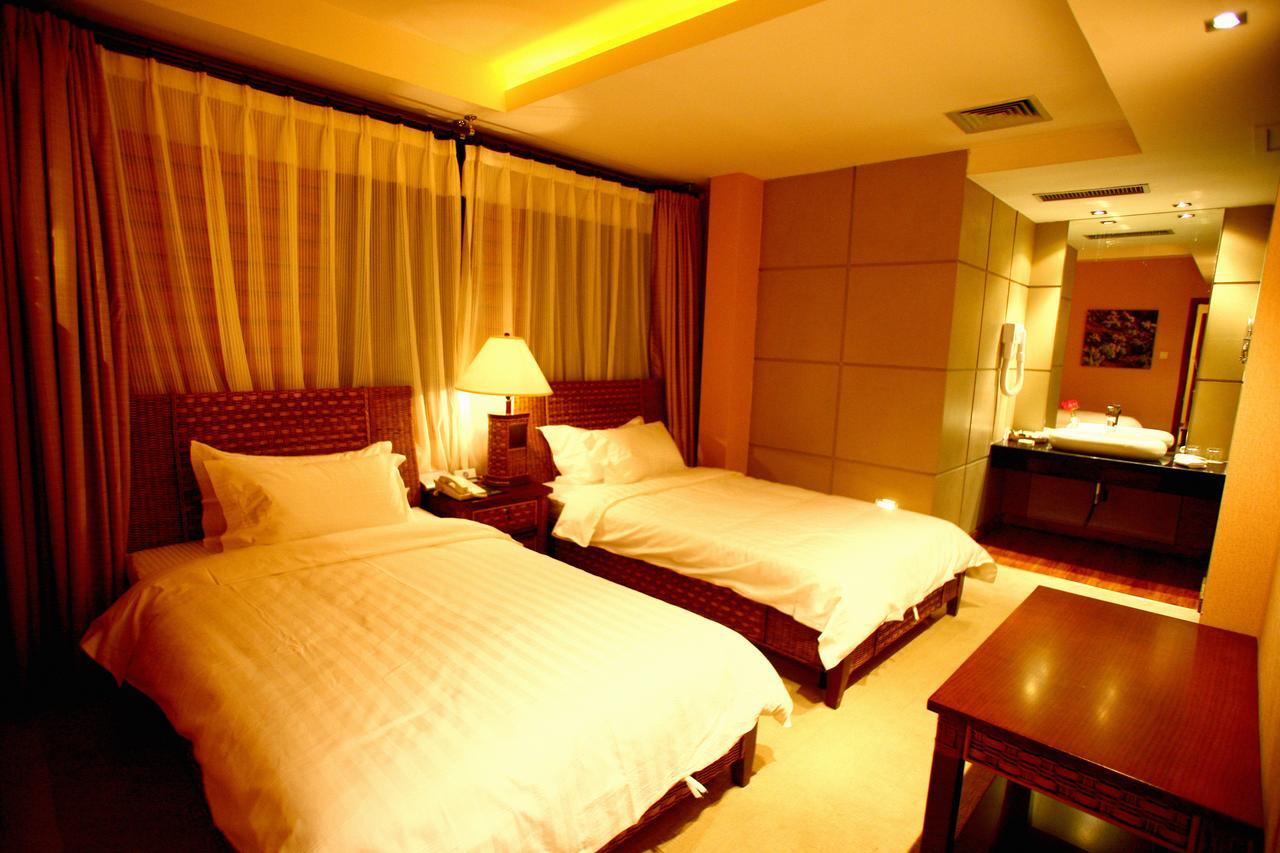 Xinjiang Yema International Clubhouse Hotel Ürümcsi Kültér fotó