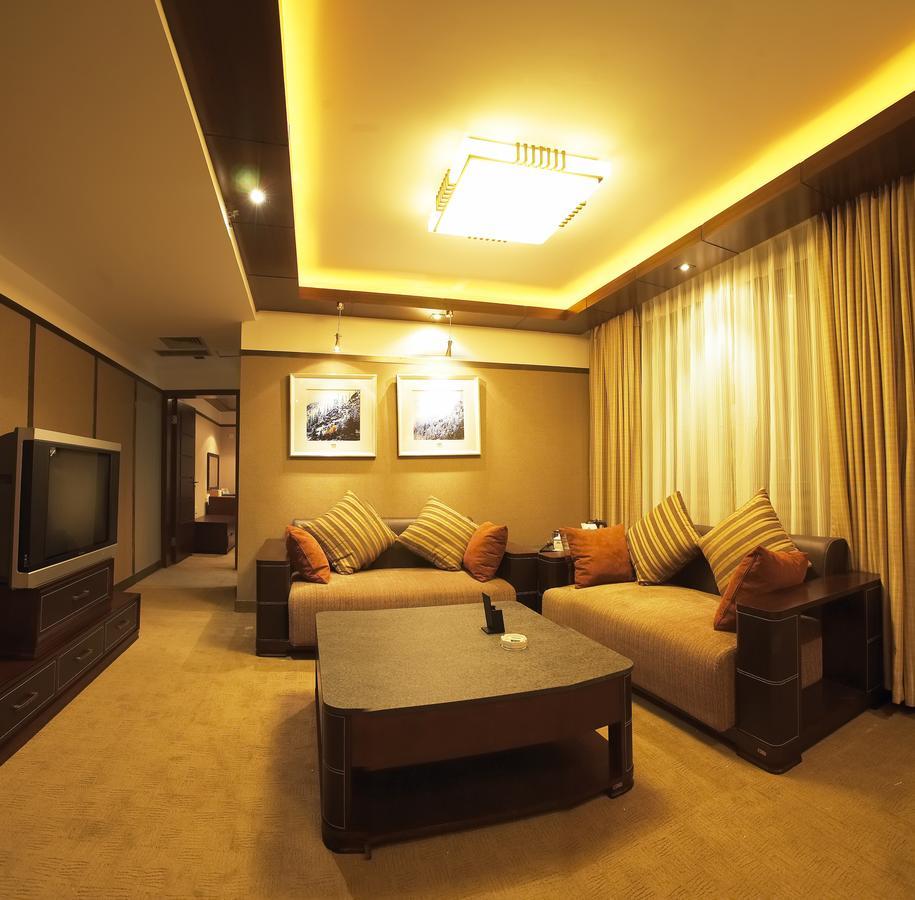 Xinjiang Yema International Clubhouse Hotel Ürümcsi Kültér fotó